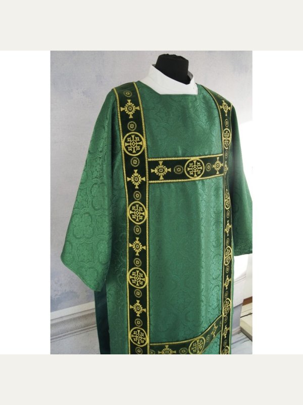 Dalmatyka gotycka żakard -pasy aksamit - kolory liturgiczne 11