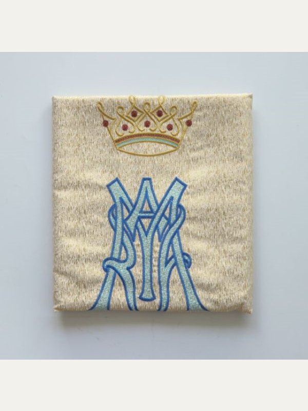 Lektorium haftowane Maryjne z emblematem „M” i koroną 2