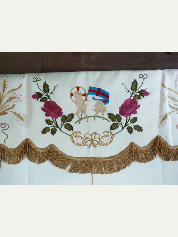 Baldachim bogato haftowany (Z) 5
