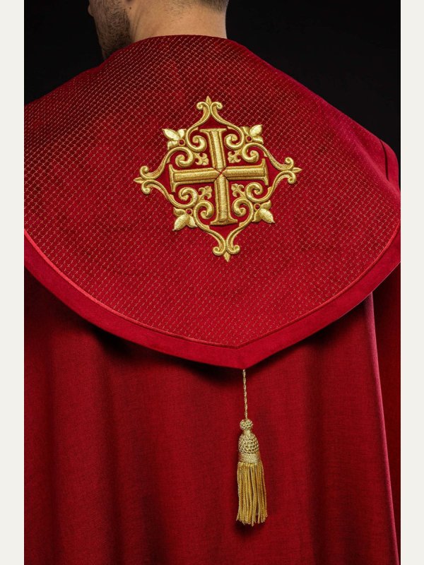 Kapa liturgiczna czerwona, haftowana, aksamitny czerwony pas (32H) 4