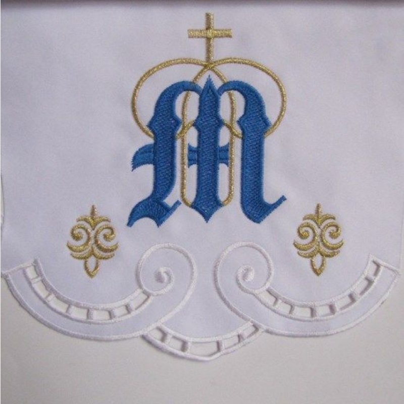 Obrus Maryjny haftowany