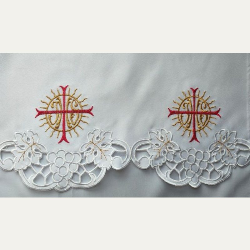 Obrus ołtarzowy haftowany - wzór eucharystyczny