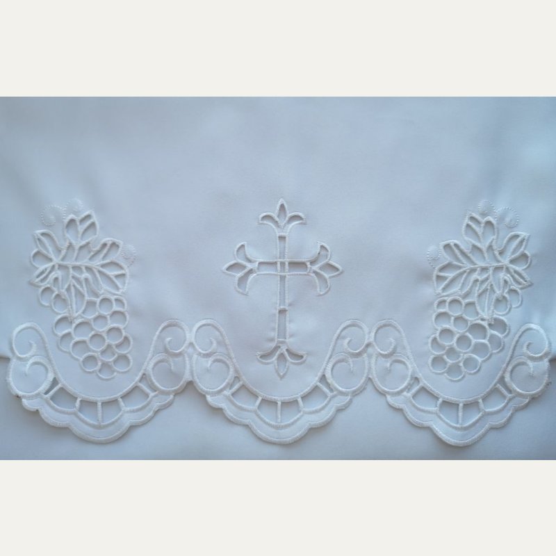 Obrus ołtarzowy haftowany - wzór eucharystyczny