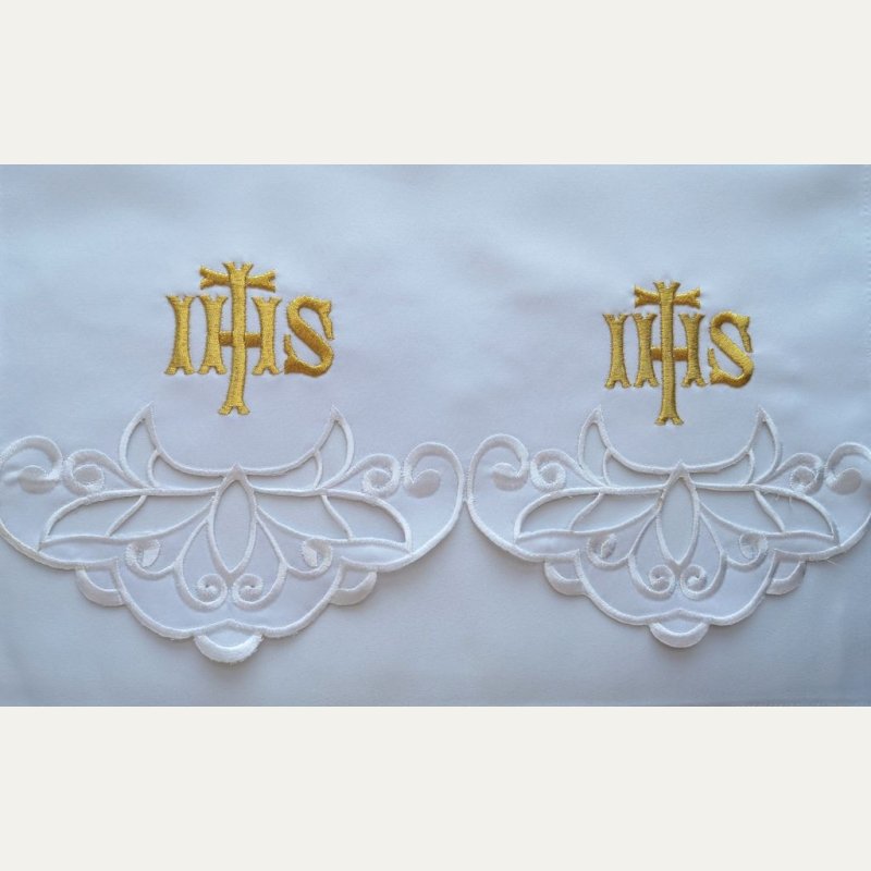 Obrus ołtarzowy haftowany - wzór eucharystyczny