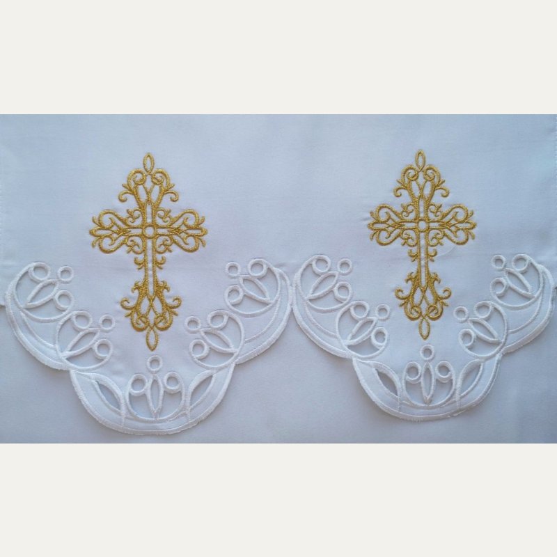 Obrus ołtarzowy haftowany - wzór eucharystyczny