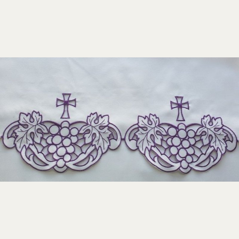 Obrus ołtarzowy haftowany - wzór eucharystyczny