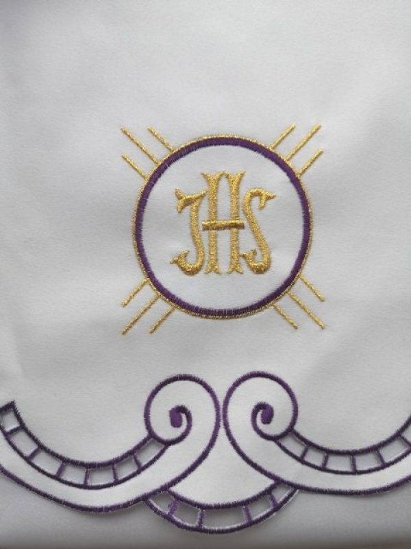 Obrus ołtarzowy haftowany - wzór eucharystyczny 2