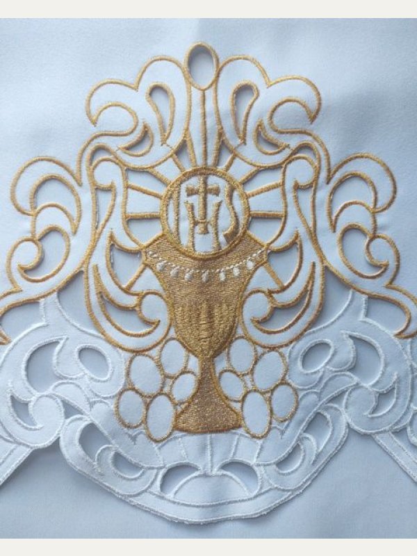 Obrus ołtarzowy haftowany - wzór eucharystyczny 2