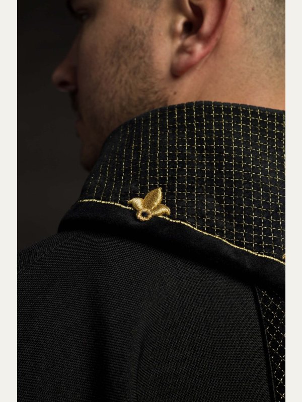 Ornat haftowany czarny, aksamit, symbol krzyża 6