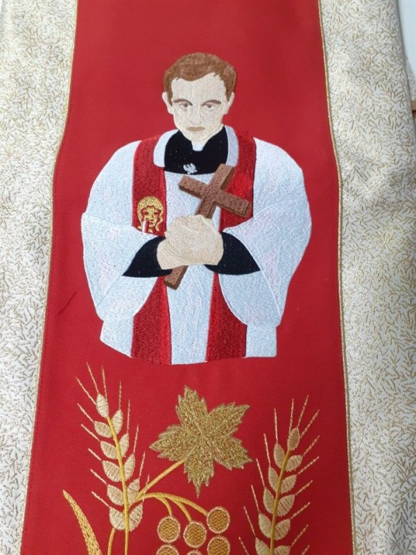 Ornat haftowany ks. Jerzy Popiełuszko 2