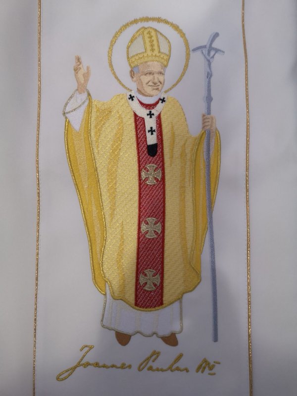 Ornat Jan Paweł II - cała postać 2