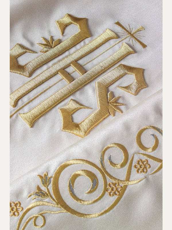 Welon liturgiczny IHS haftowany, ecru satyna 2